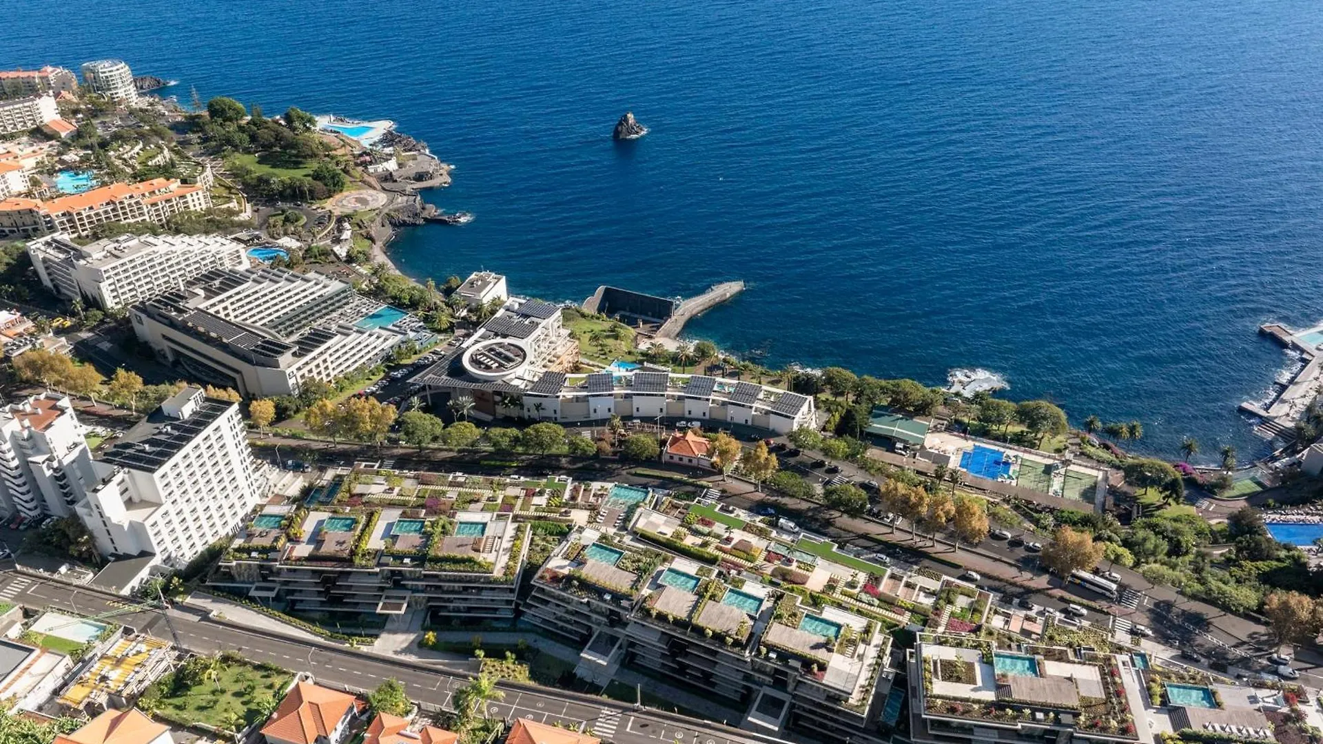Savoy Monumentalis I By An Island Apart Funchal  Funchal (Madeira)